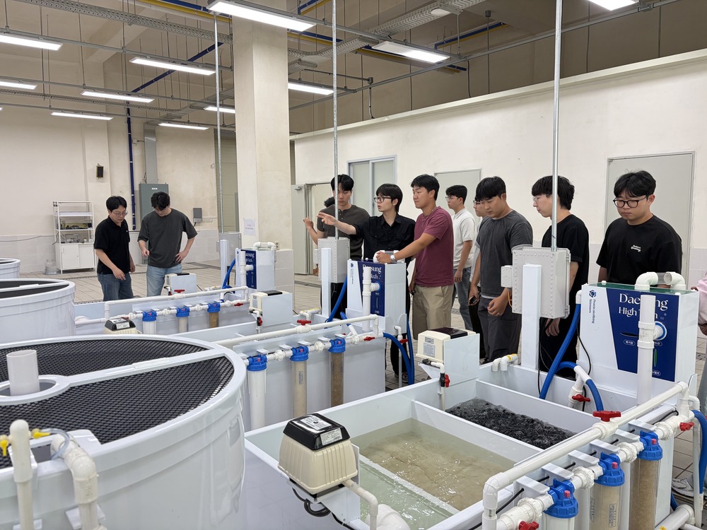 Smart Aquaculture Facility Tour & Research Exchange with Kunsan National University